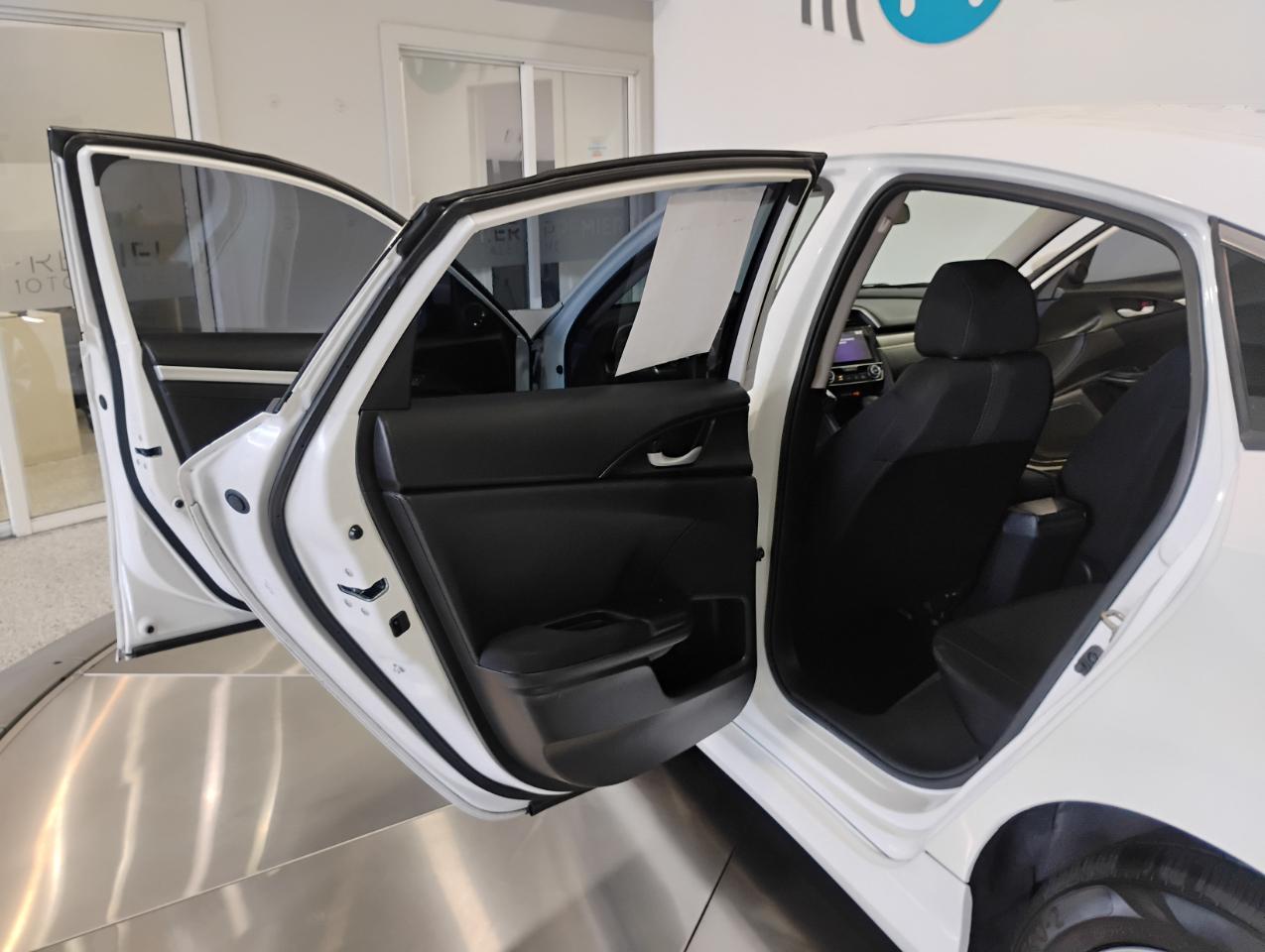 Honda Civic EX Sedan CVT 2017