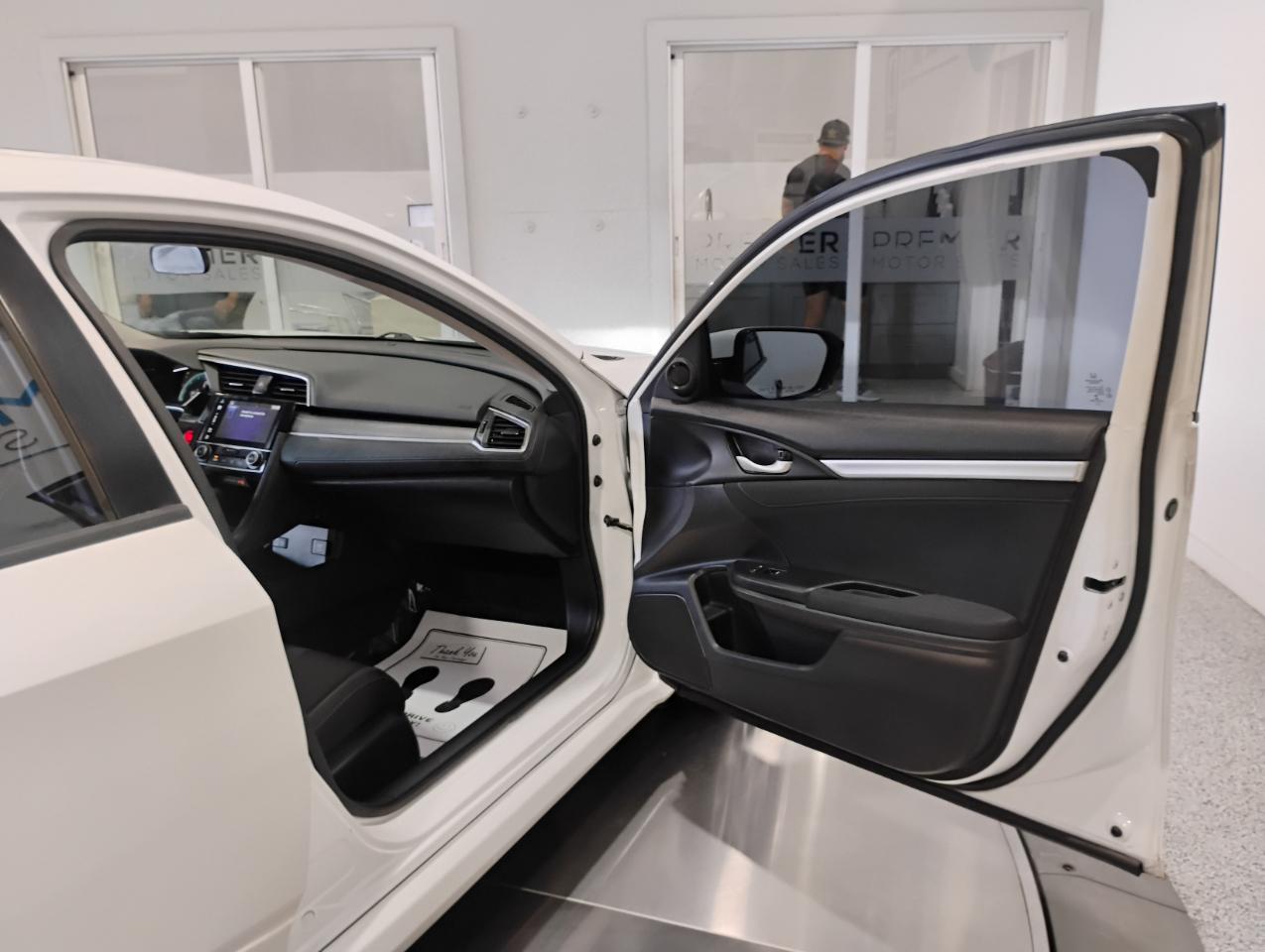 Honda Civic EX Sedan CVT 2017
