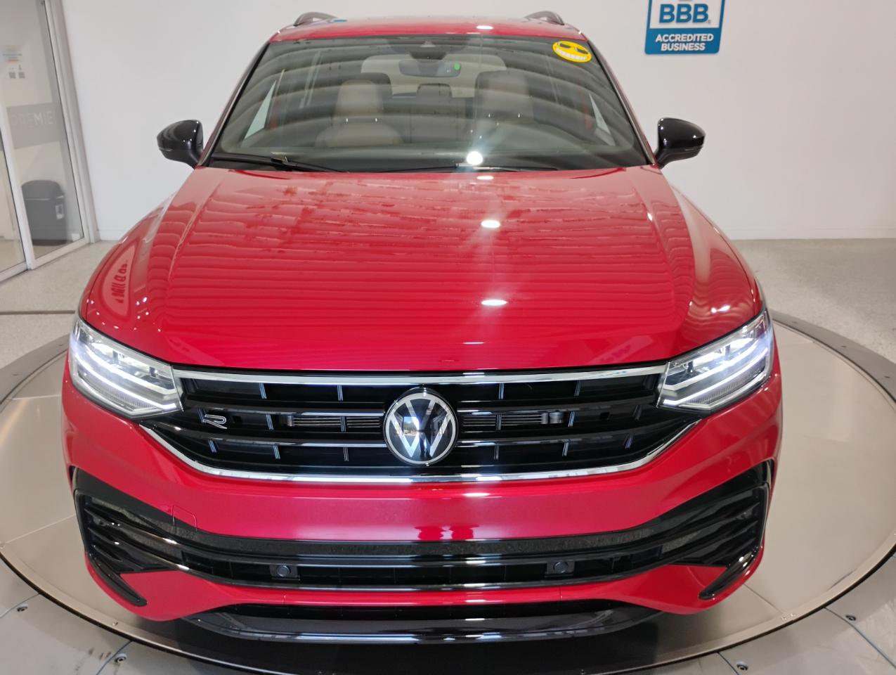 Volkswagen Tiguan SE R-Line Black 2024