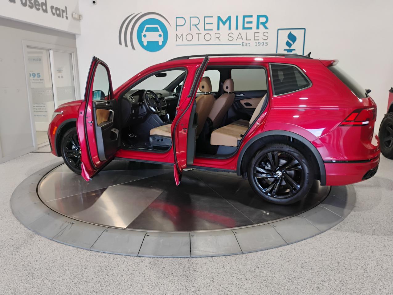 Volkswagen Tiguan SE R-Line Black 2024