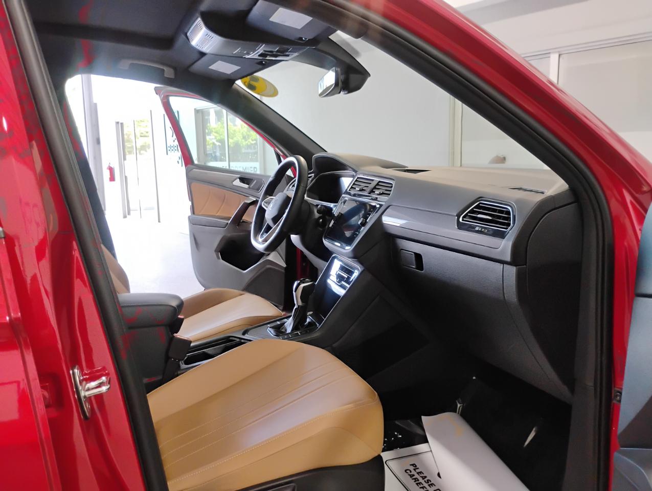 Volkswagen Tiguan SE R-Line Black 2024