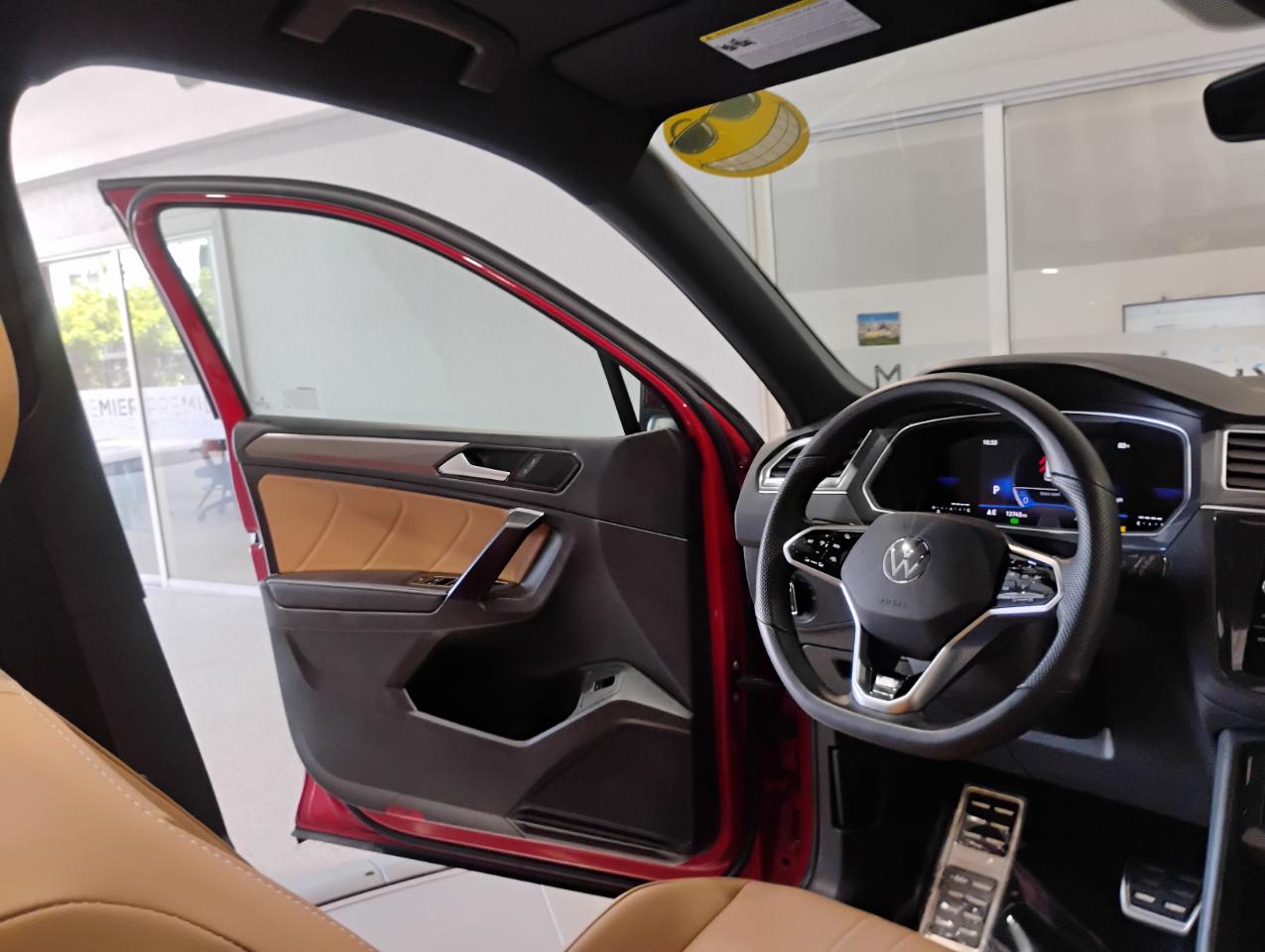 Volkswagen Tiguan SE R-Line Black 2024