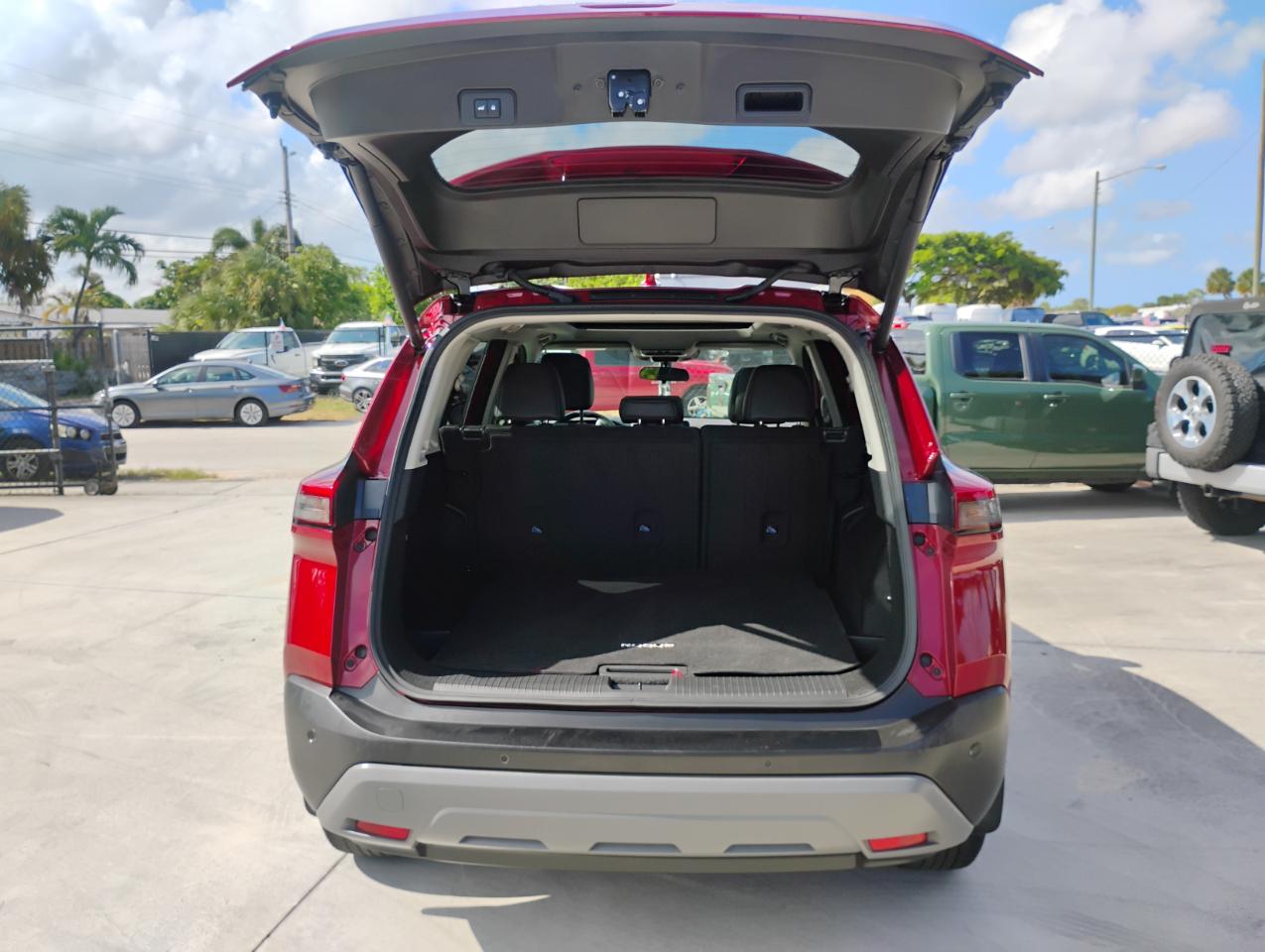 Nissan Rogue SV 2023
