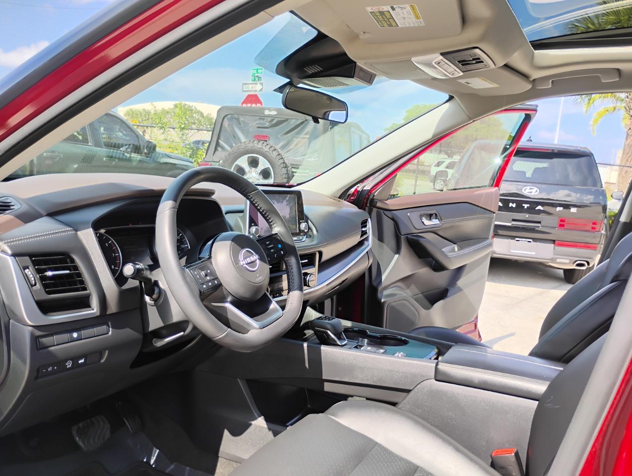 Nissan Rogue SV 2023