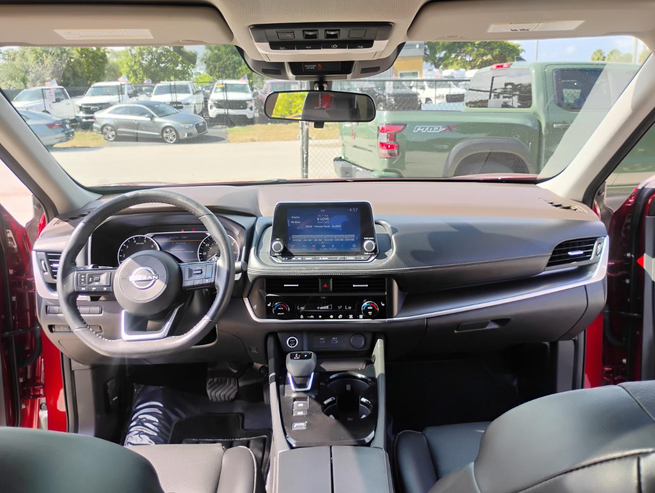 Nissan Rogue SV 2023