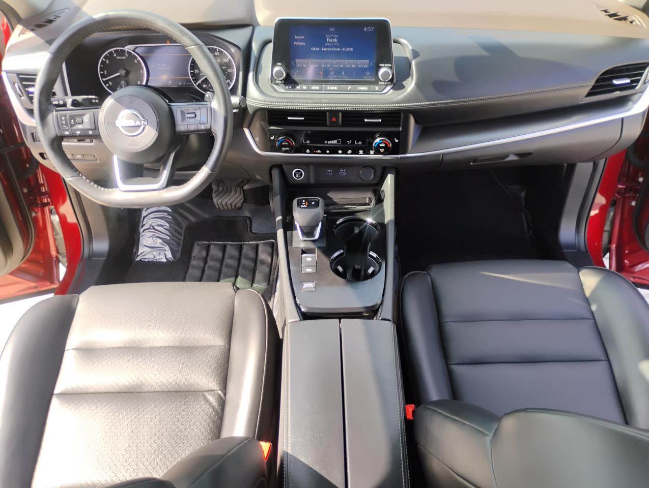 Nissan Rogue SV 2023