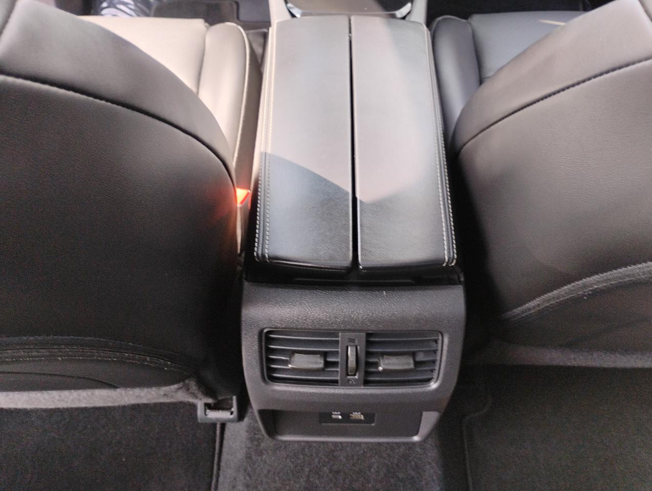 Nissan Rogue SV 2023