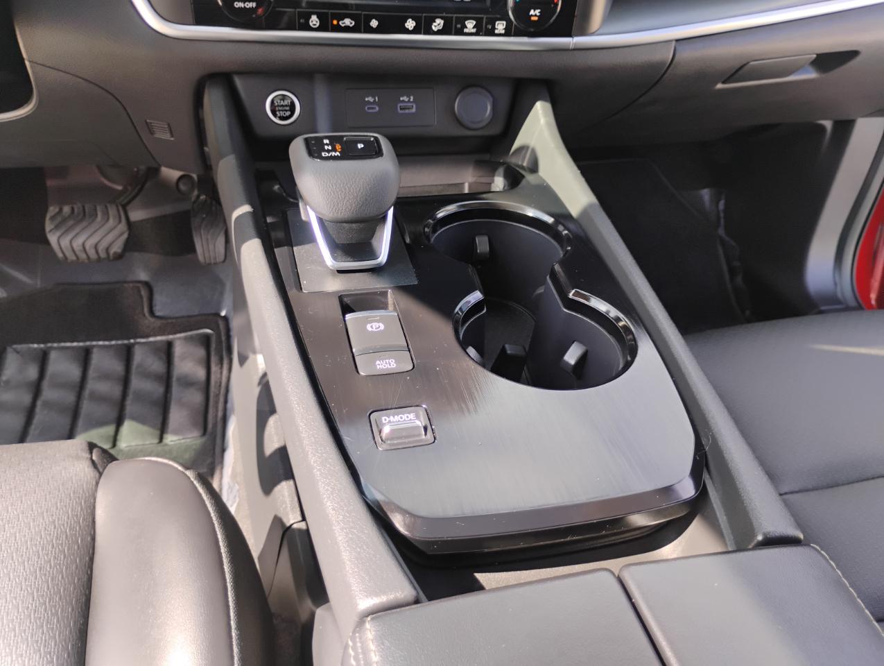 Nissan Rogue SV 2023
