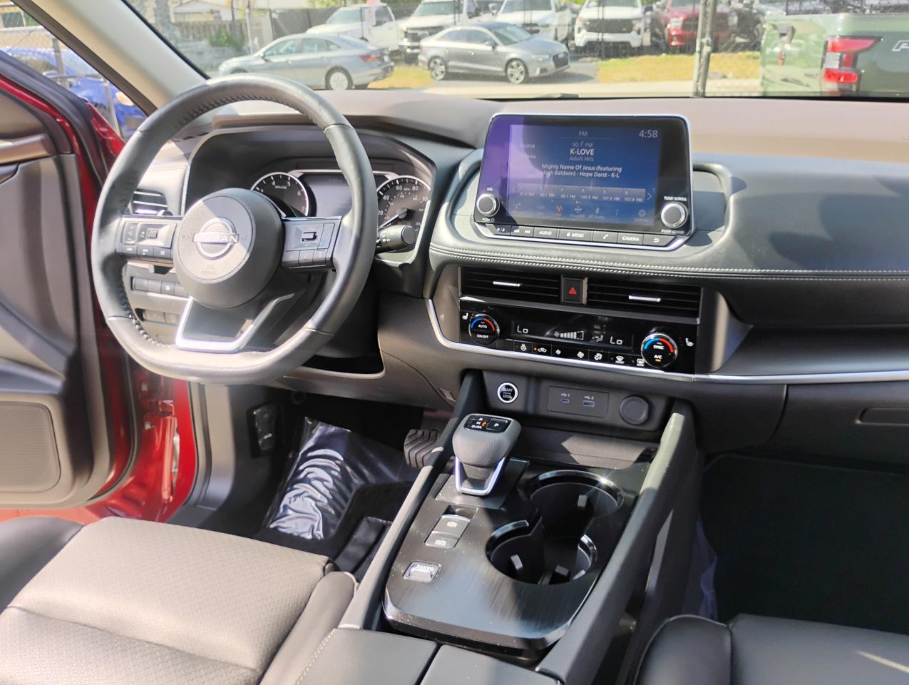 Nissan Rogue SV 2023