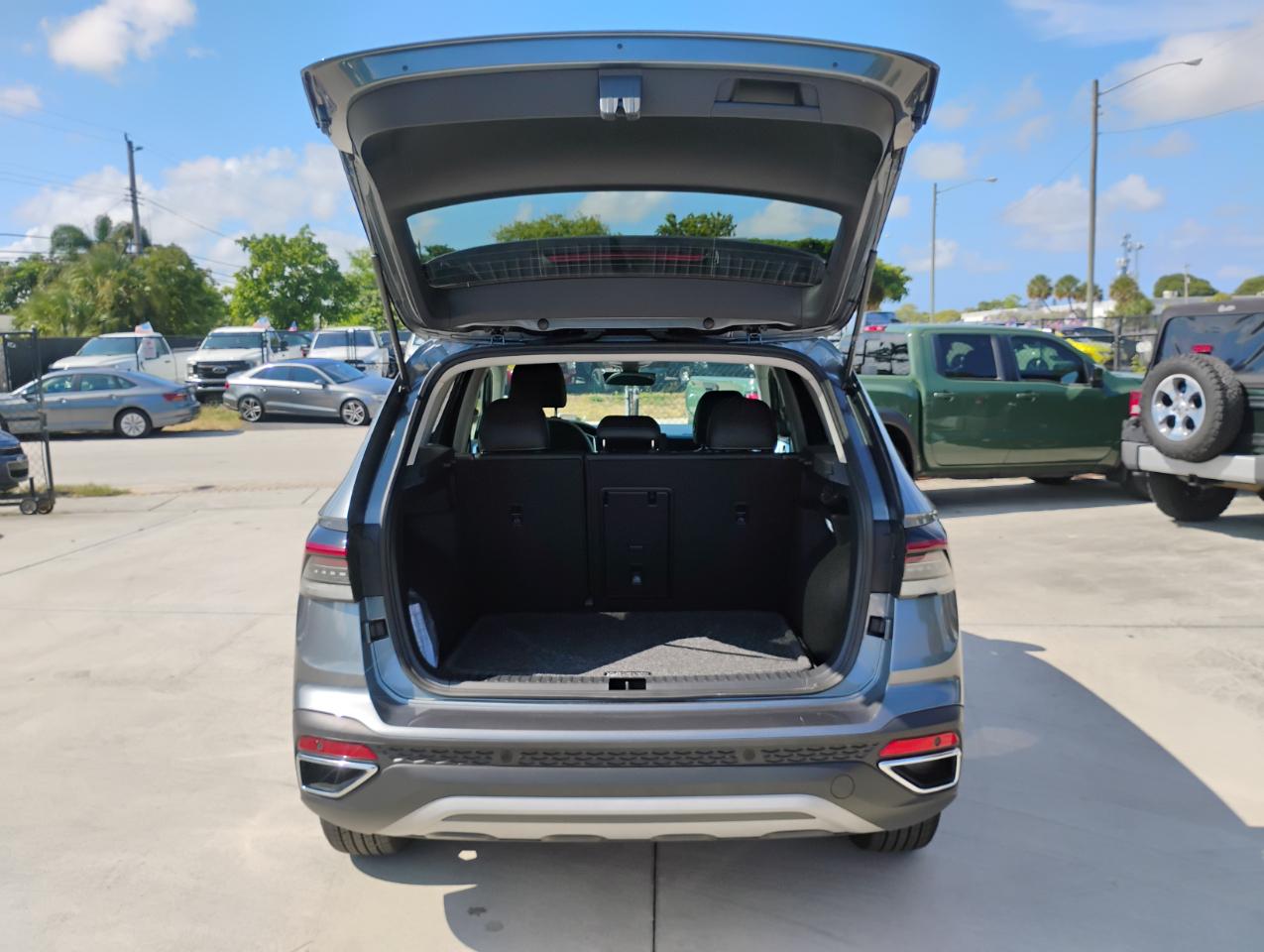 Volkswagen Taos SE 4Motion 2025