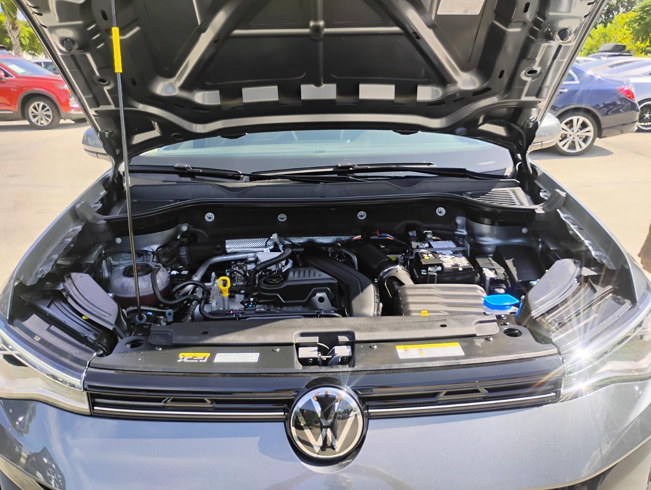 Volkswagen Taos SE 4Motion 2025