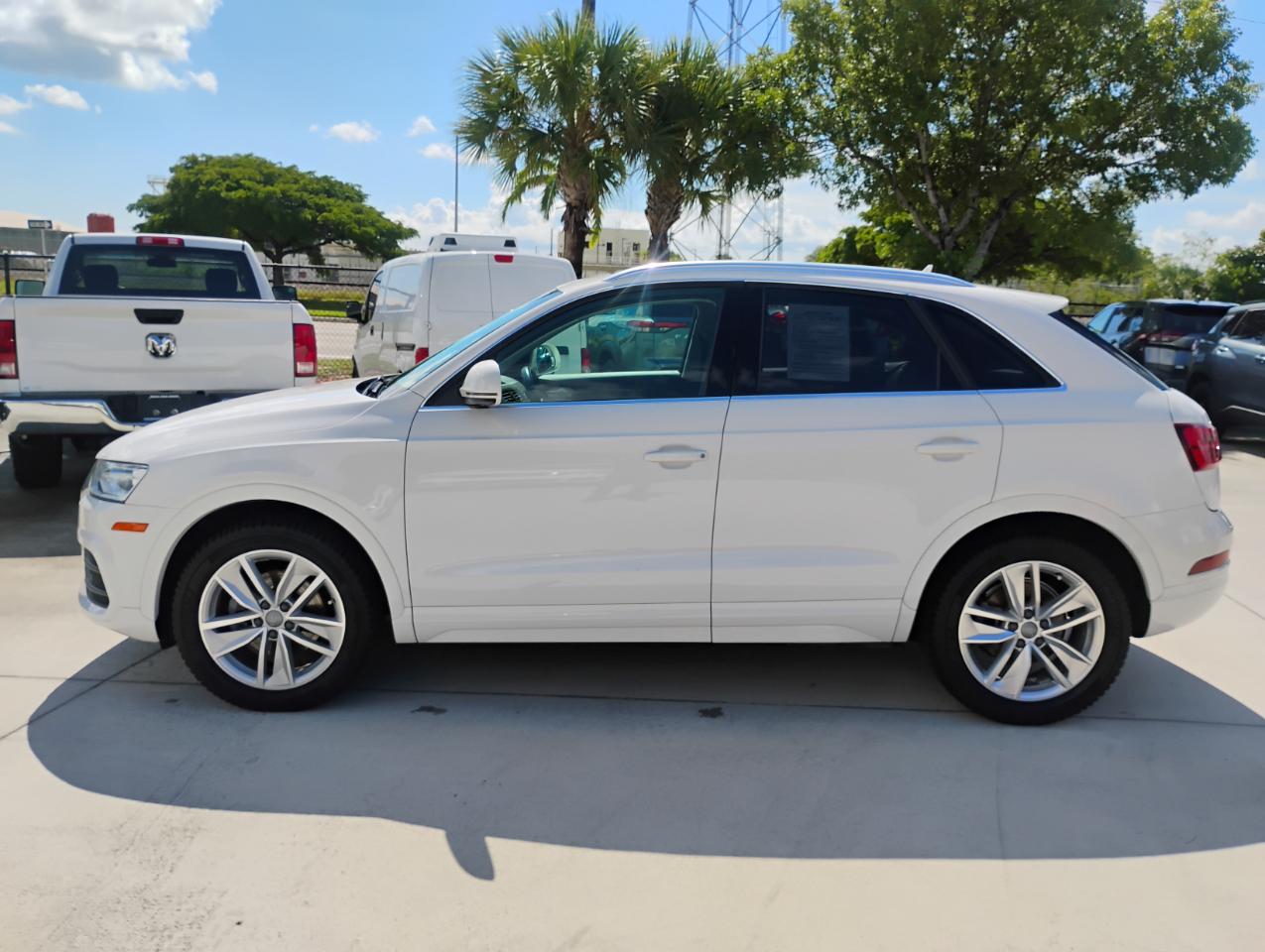 Audi Q3 Premium Plus 2016