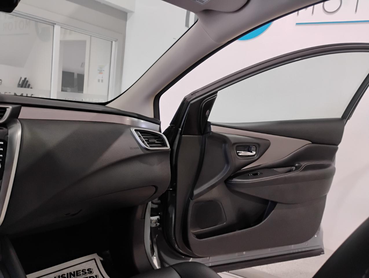 Nissan Murano SV 2023