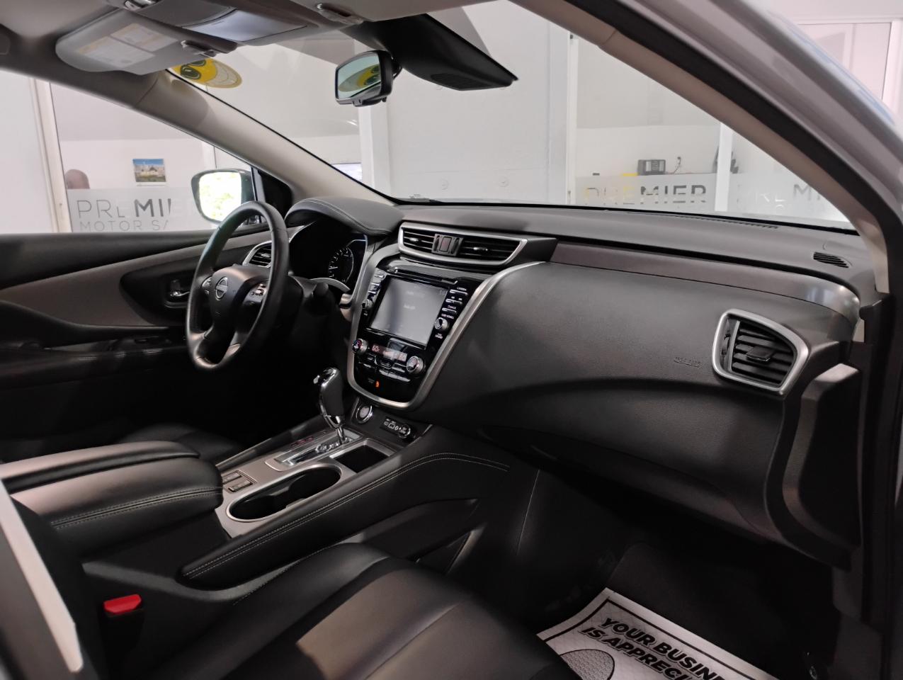 Nissan Murano SV 2023
