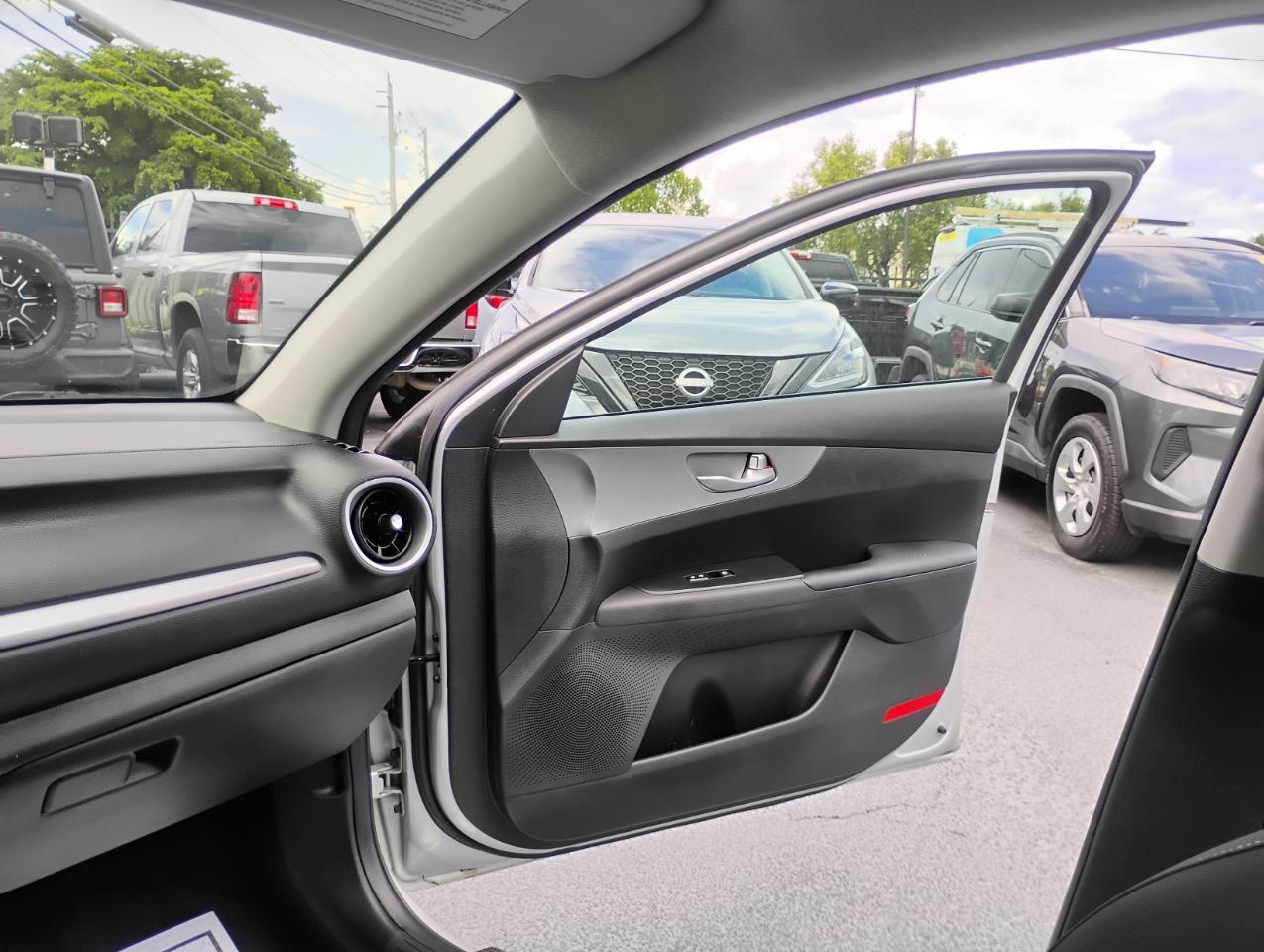 Kia Forte FE 2021