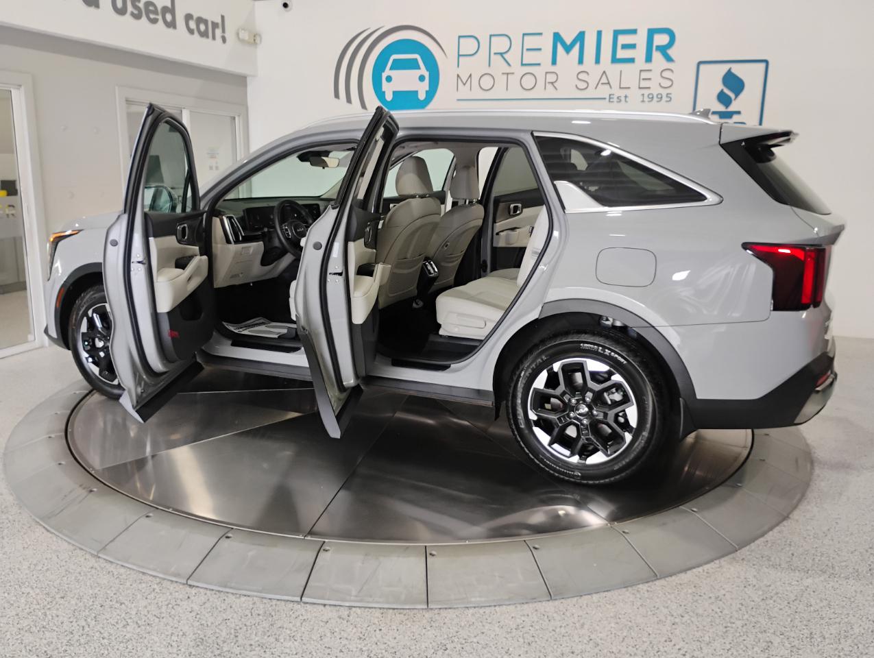 Kia Sorento S 2WD 2025
