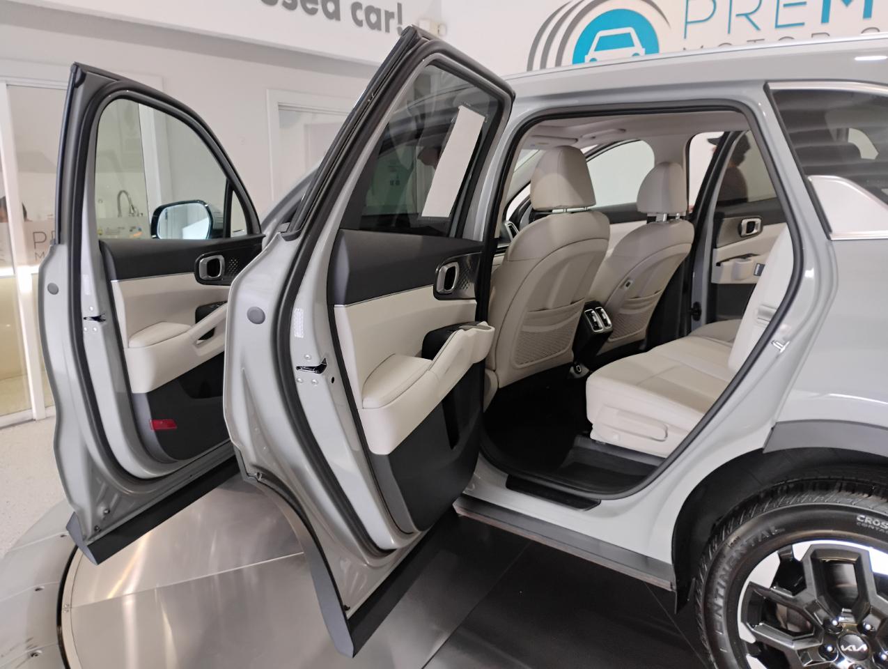 Kia Sorento S 2WD 2025
