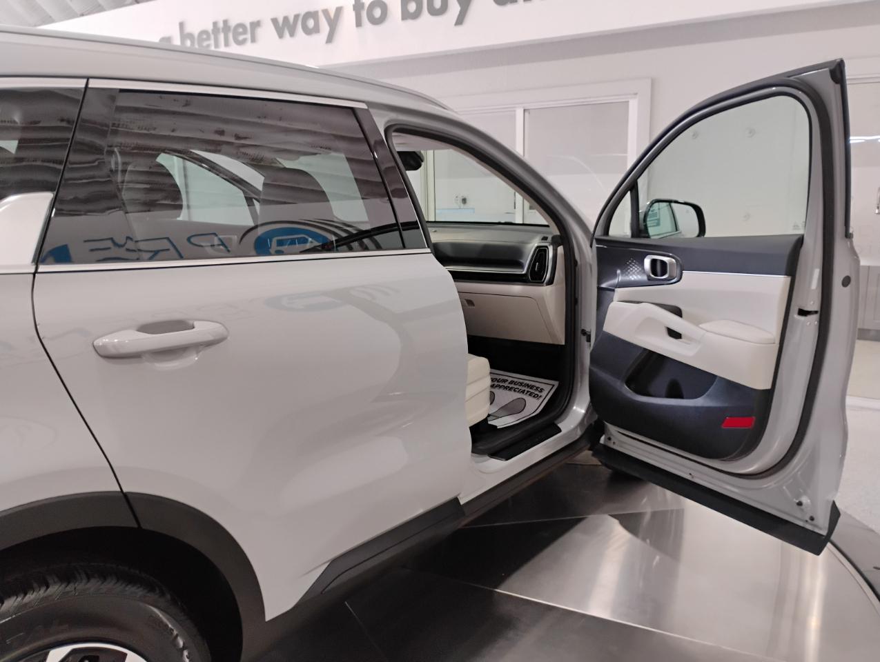 Kia Sorento S 2WD 2025
