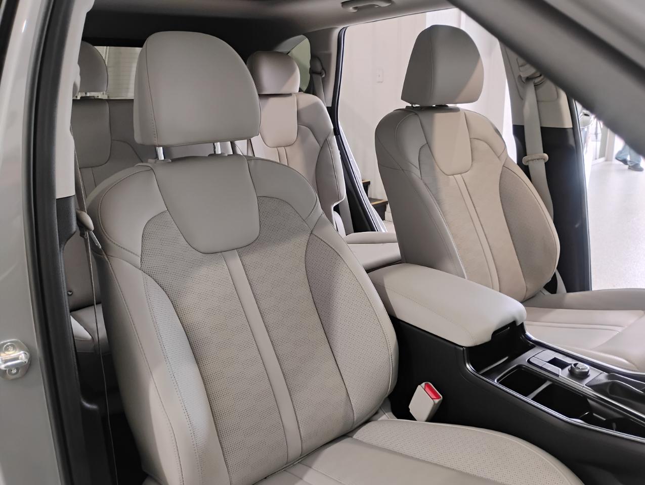 Kia Sorento S 2WD 2025