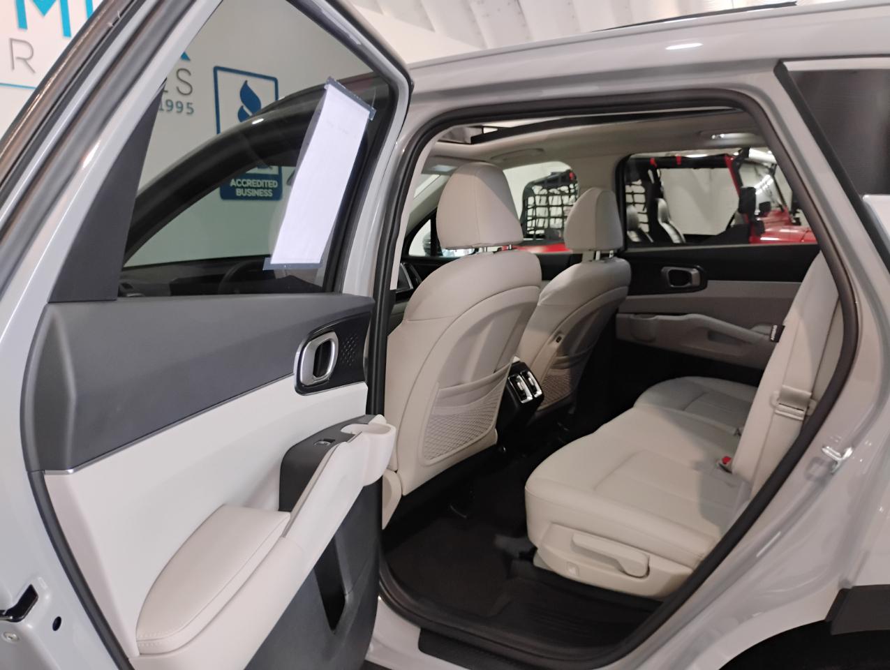Kia Sorento S 2WD 2025
