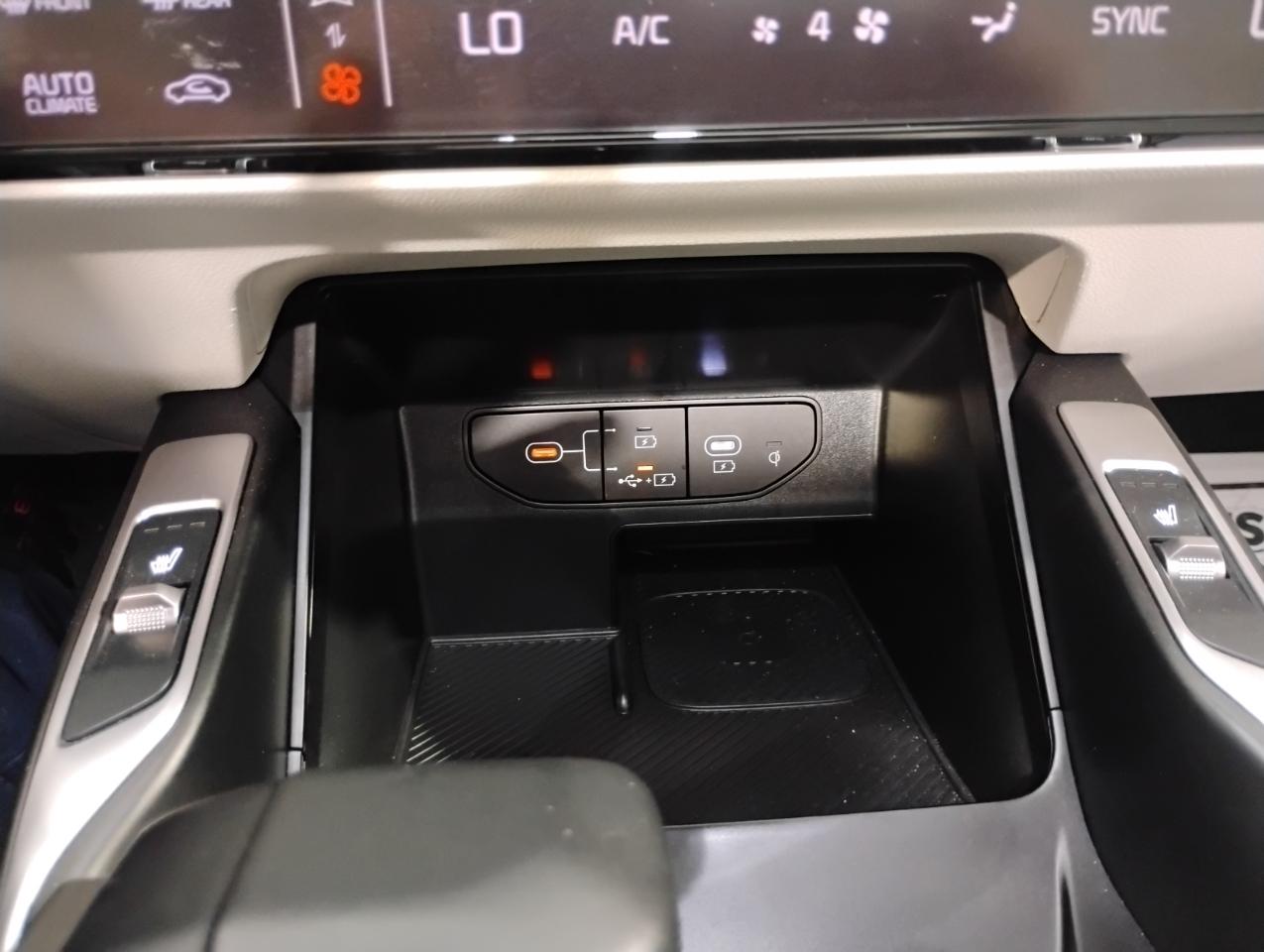 Kia Sorento S 2WD 2025