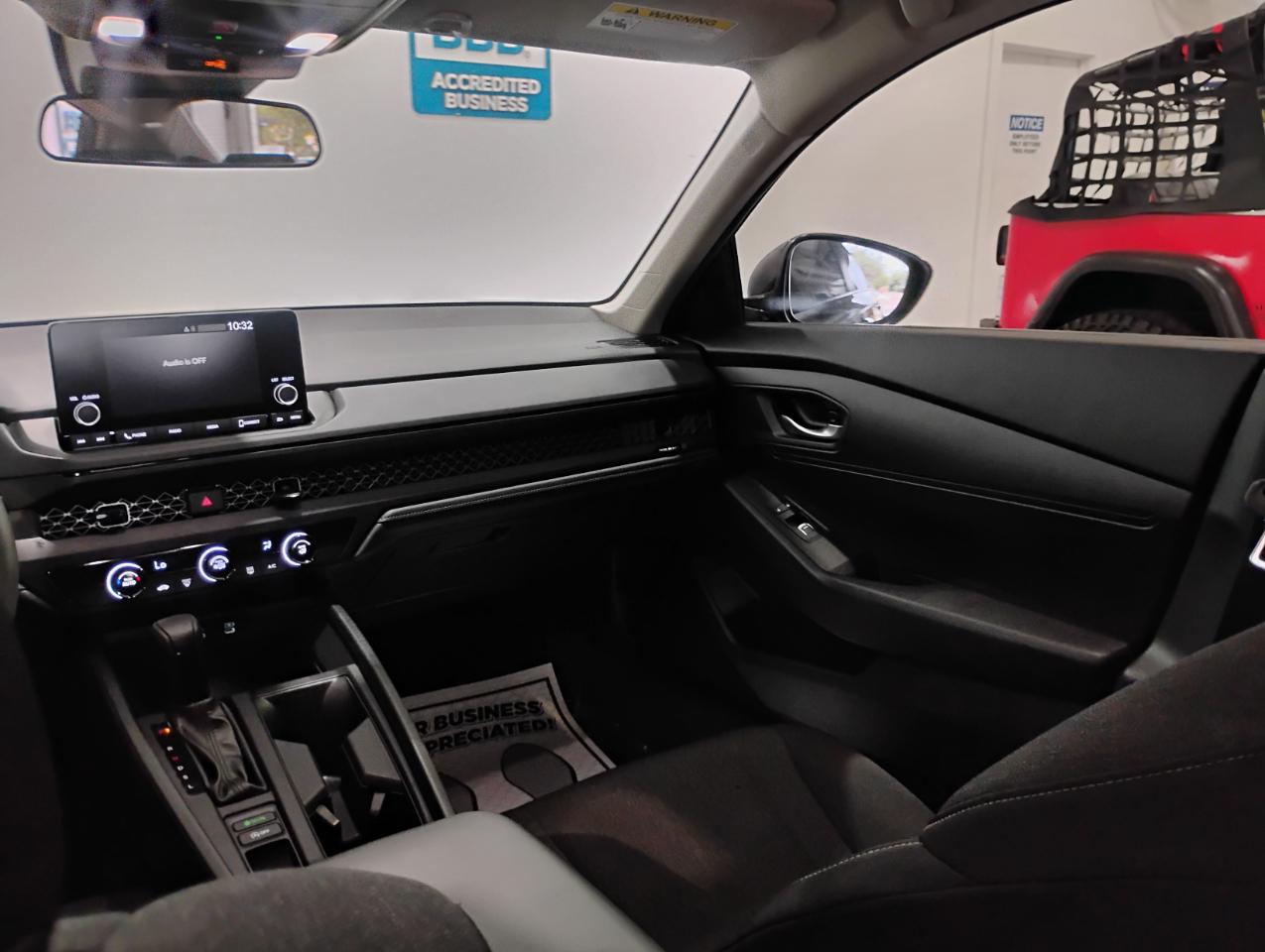 Honda Accord LX 2025