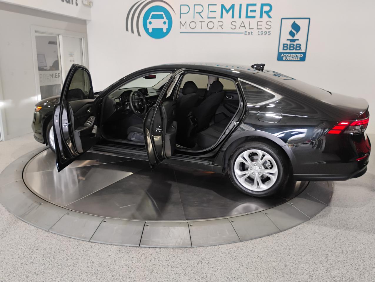 Honda Accord LX 2025