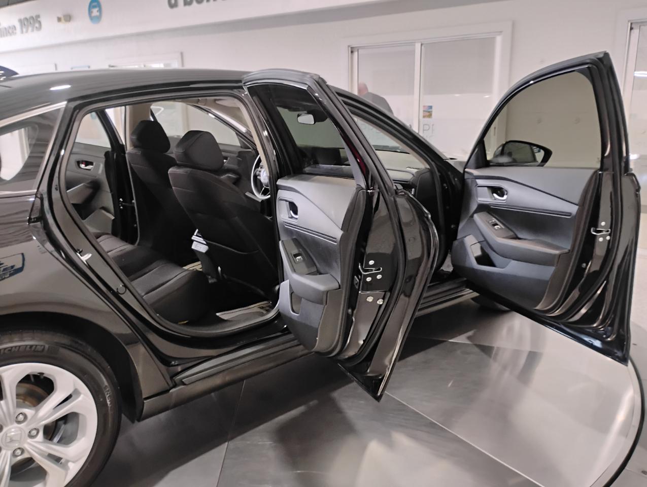 Honda Accord LX 2025