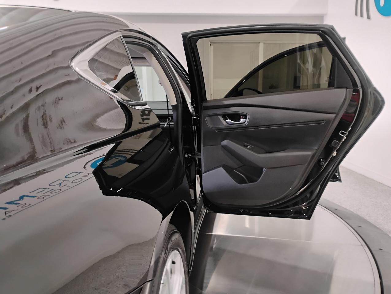 Honda Accord LX 2025