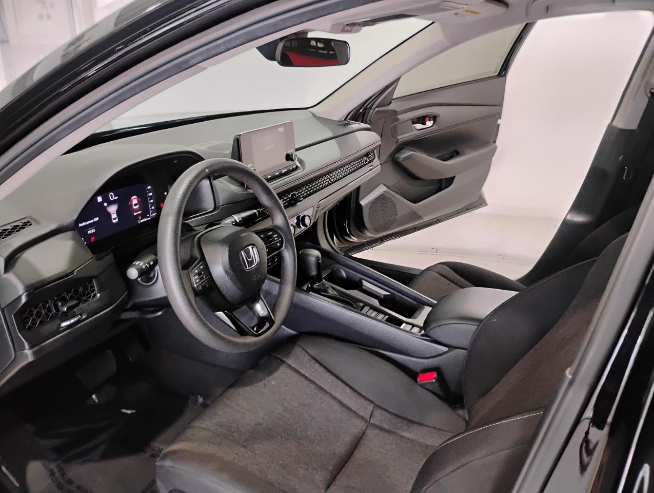 Honda Accord LX 2025
