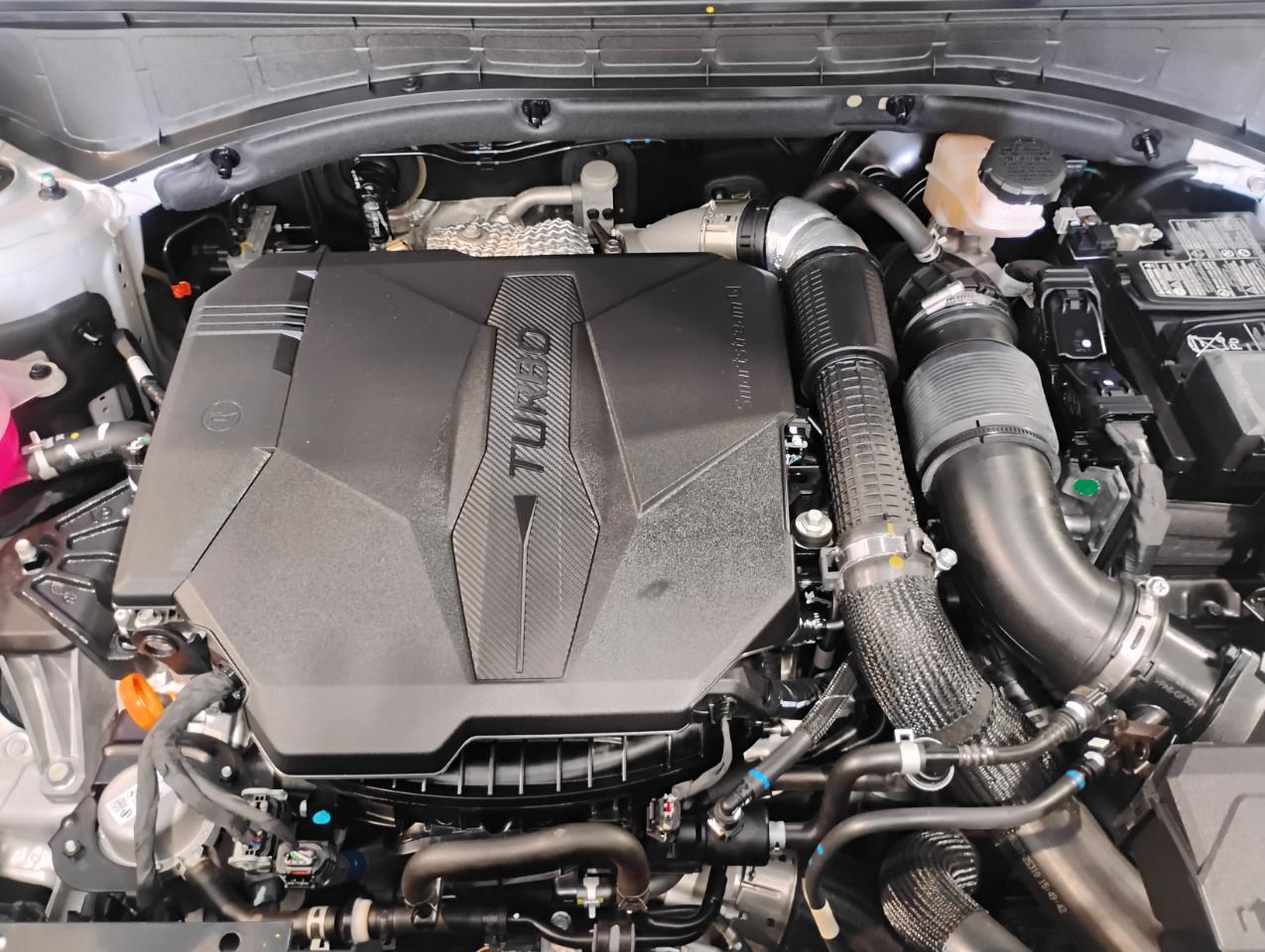 Hyundai Santa Fe SEL 2025