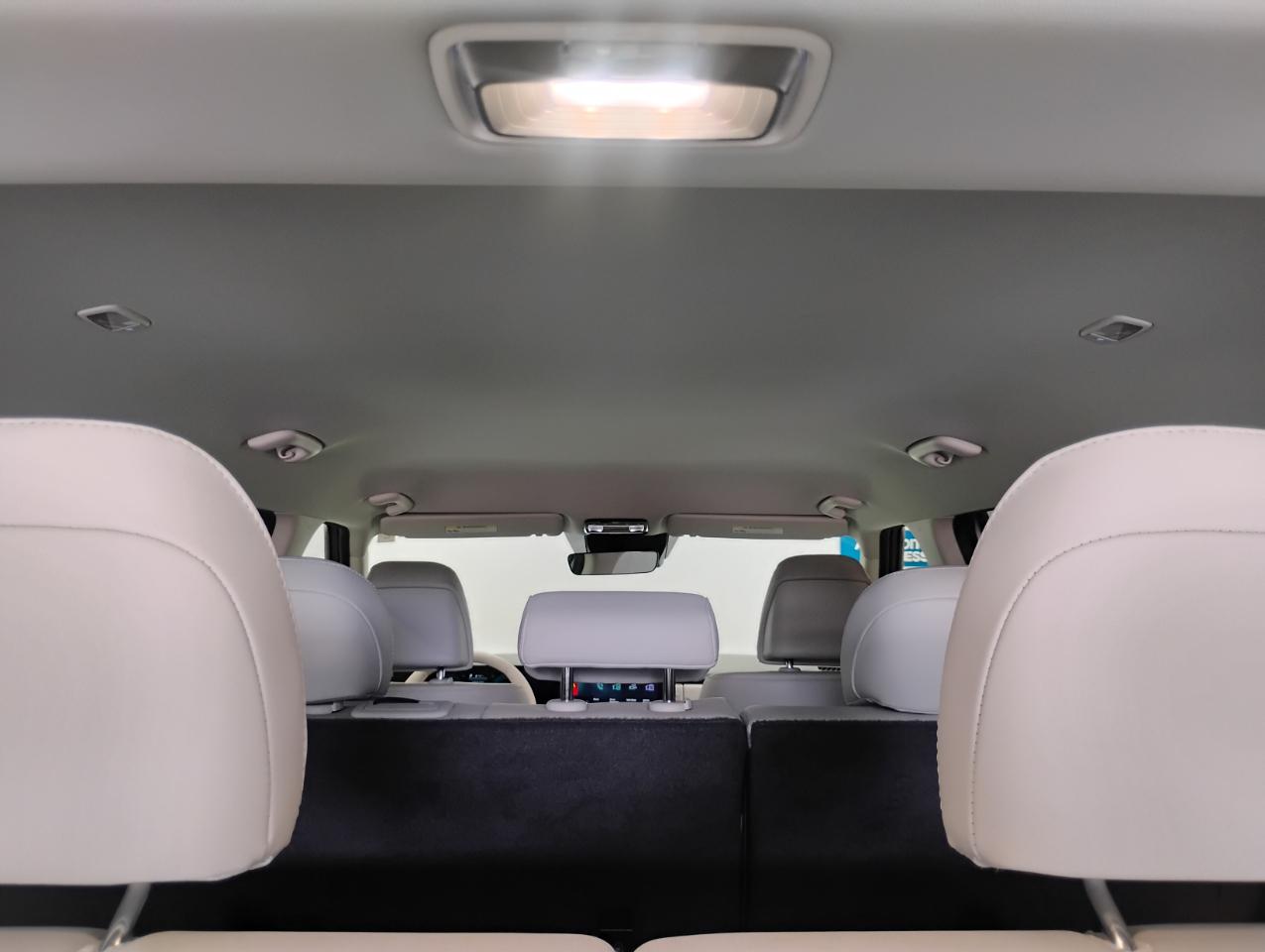 Hyundai Santa Fe SEL 2025
