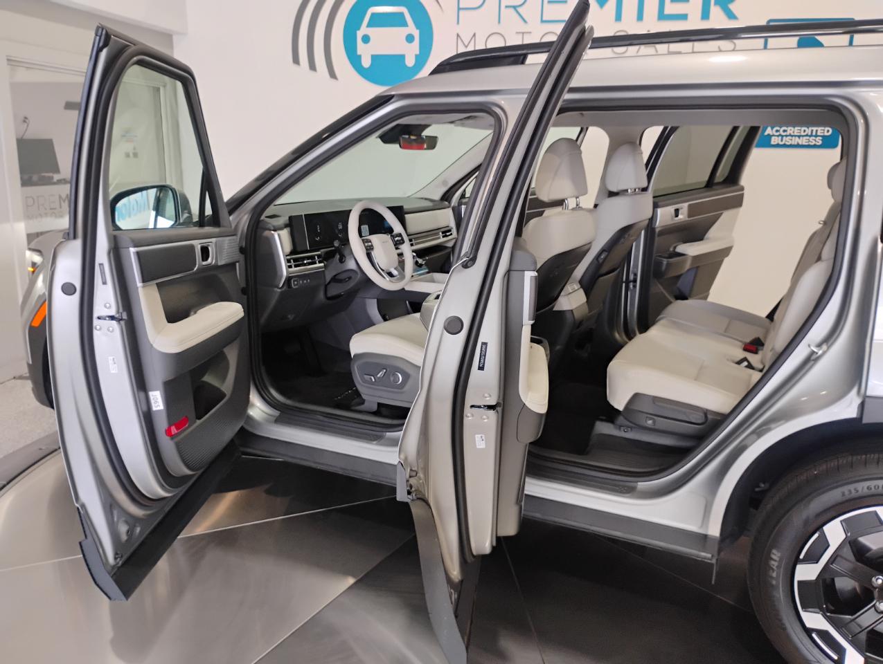 Hyundai Santa Fe SEL 2025