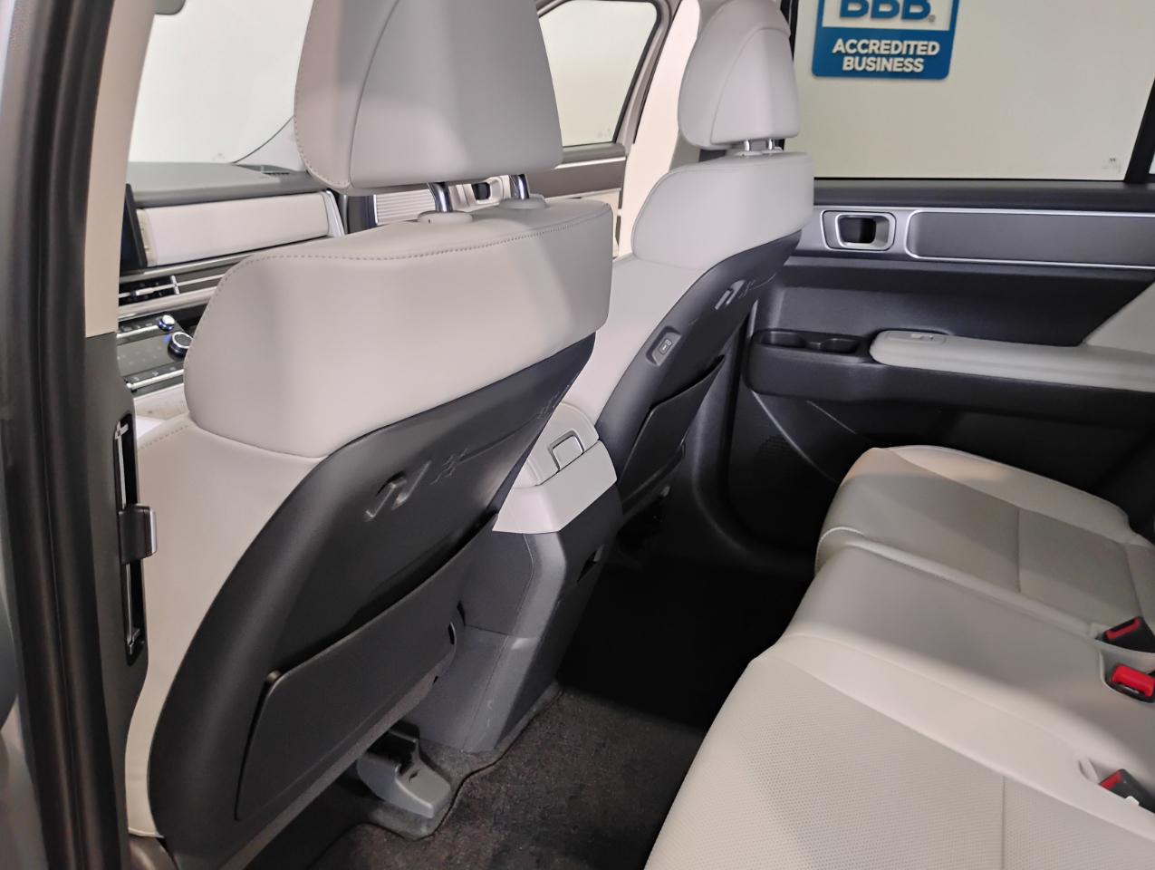 Hyundai Santa Fe SEL 2025