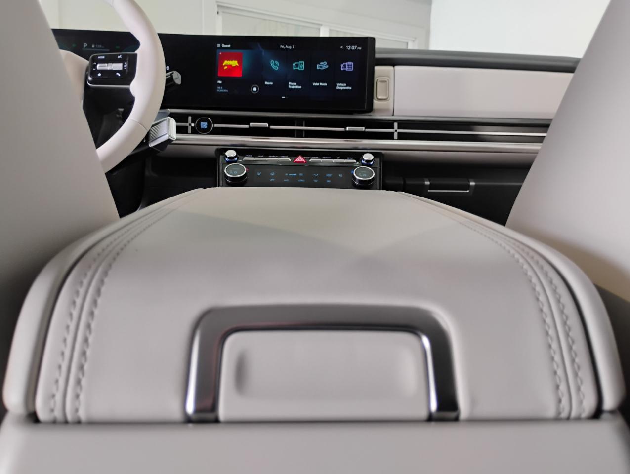 Hyundai Santa Fe SEL 2025