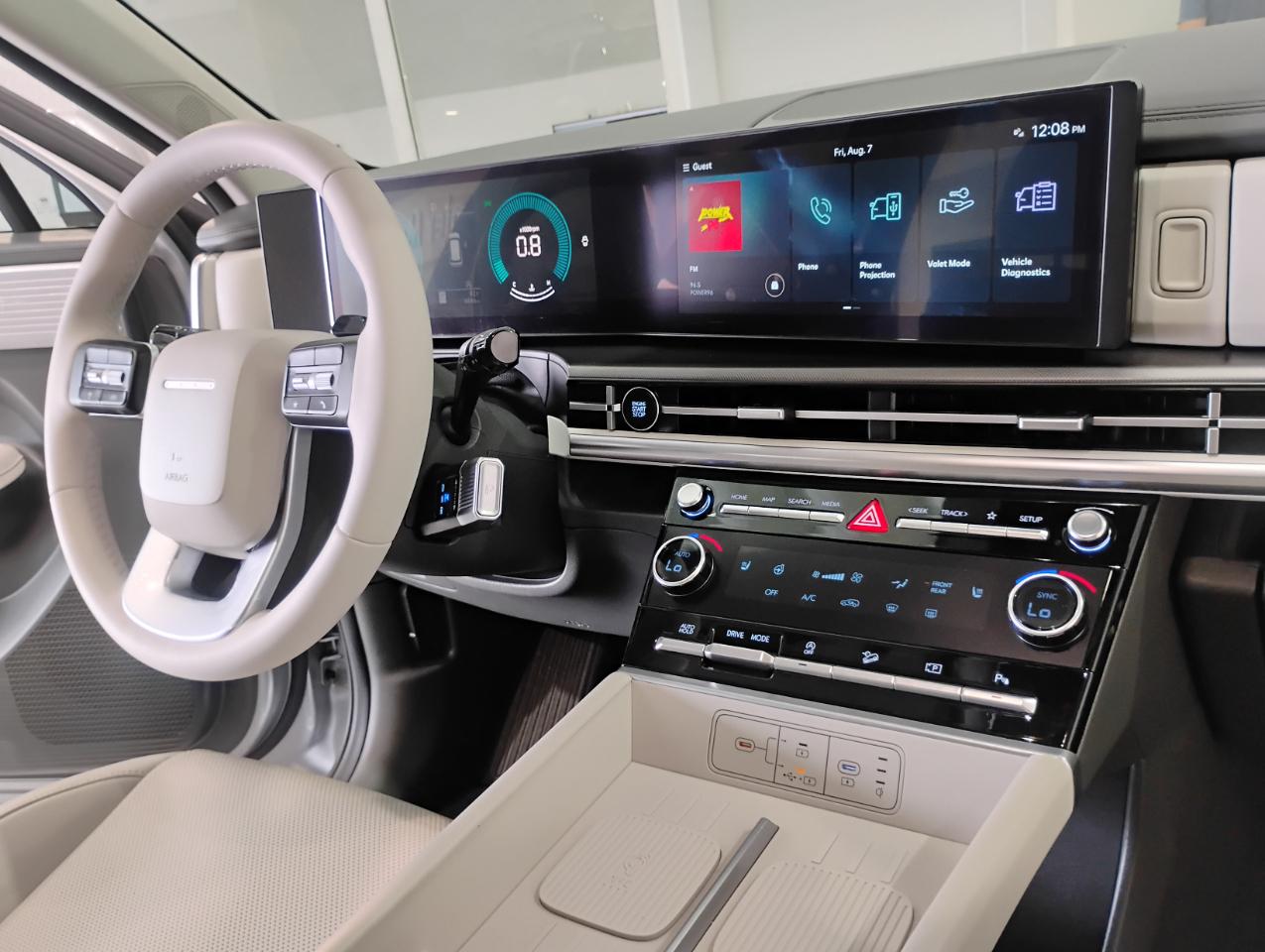 Hyundai Santa Fe SEL 2025