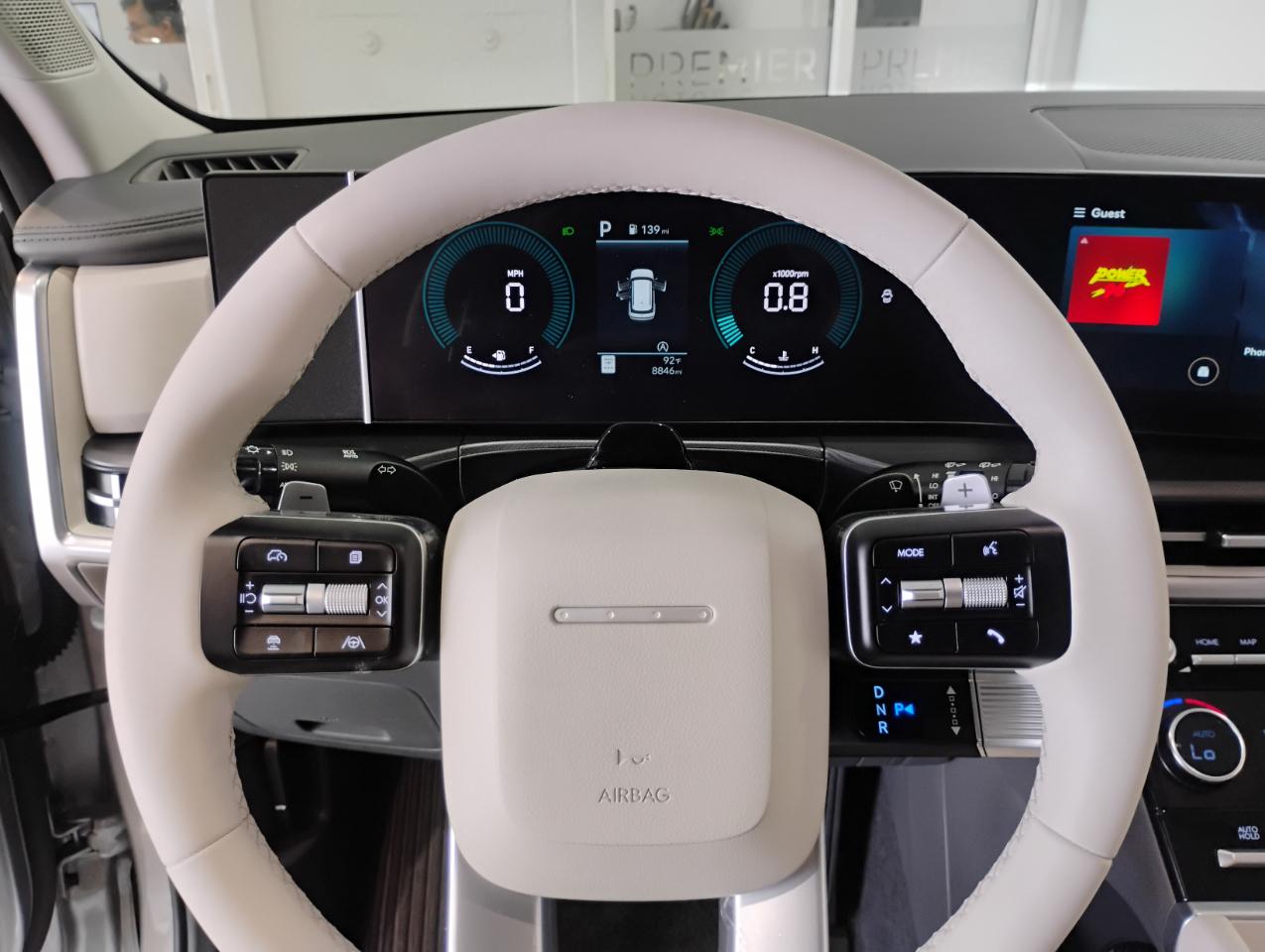 Hyundai Santa Fe SEL 2025
