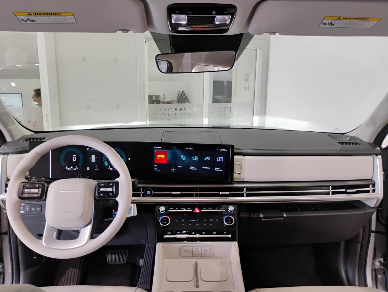 Hyundai Santa Fe SEL 2025