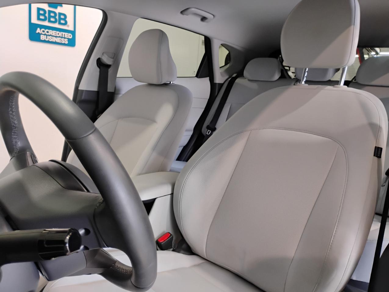 Hyundai Kona SEL 2025