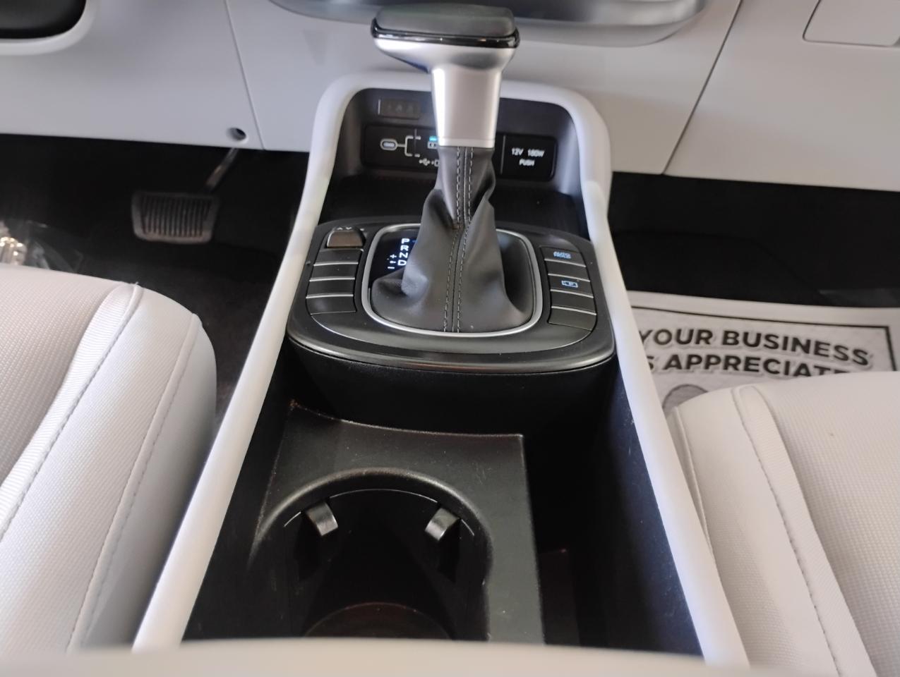 Hyundai Kona SEL 2025