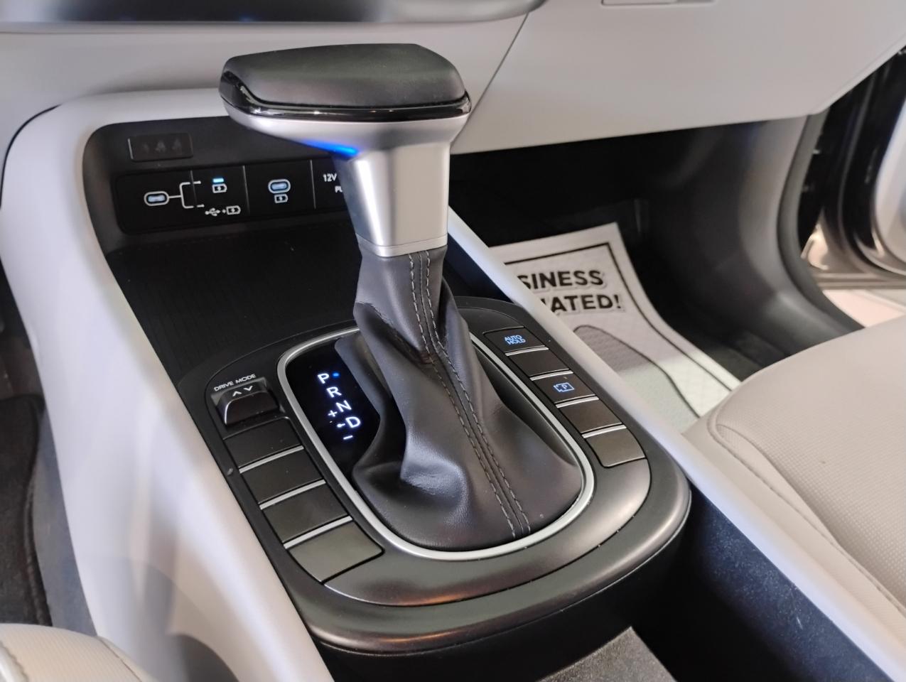 Hyundai Kona SEL 2025