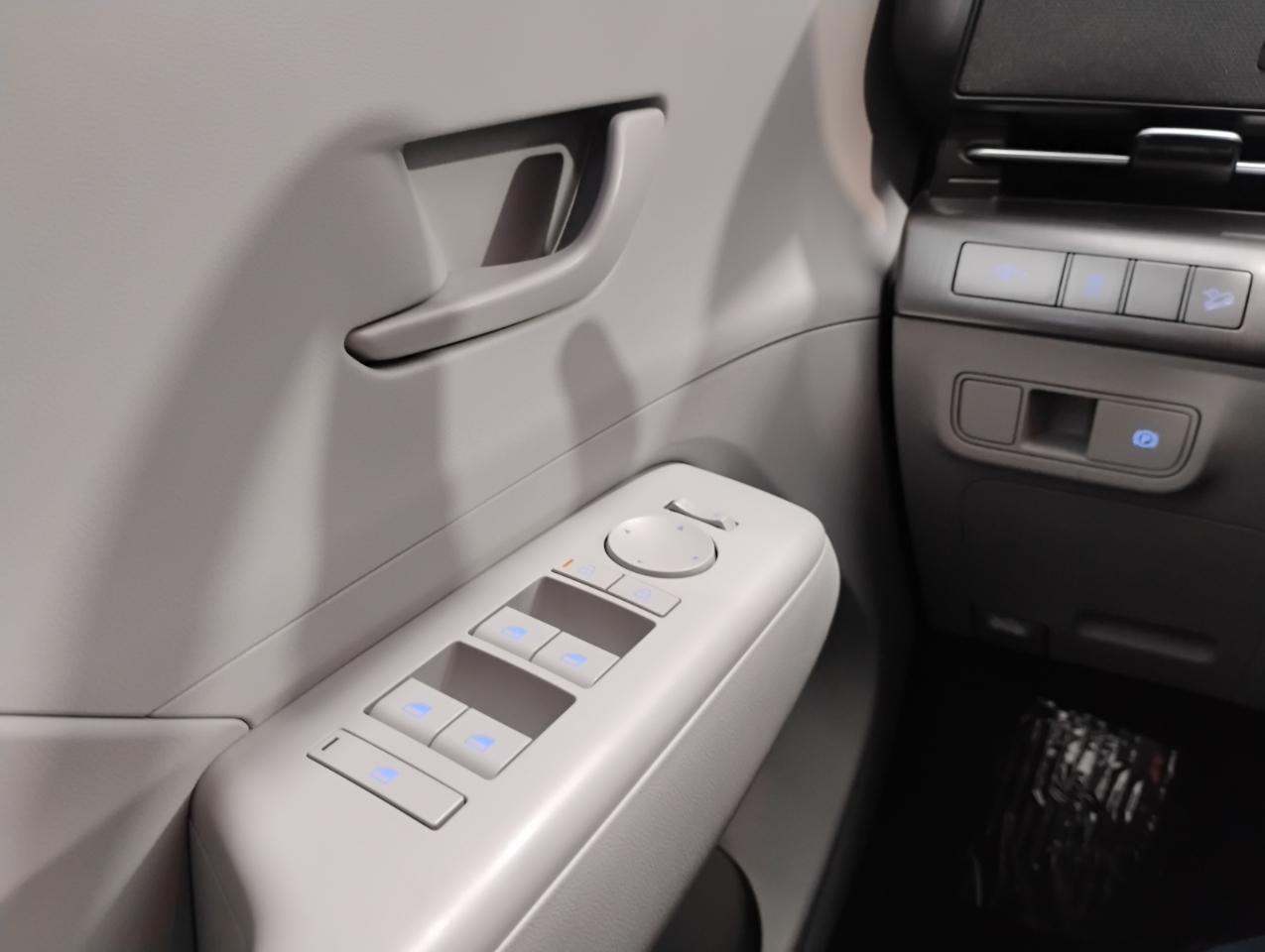 Hyundai Kona SEL 2025