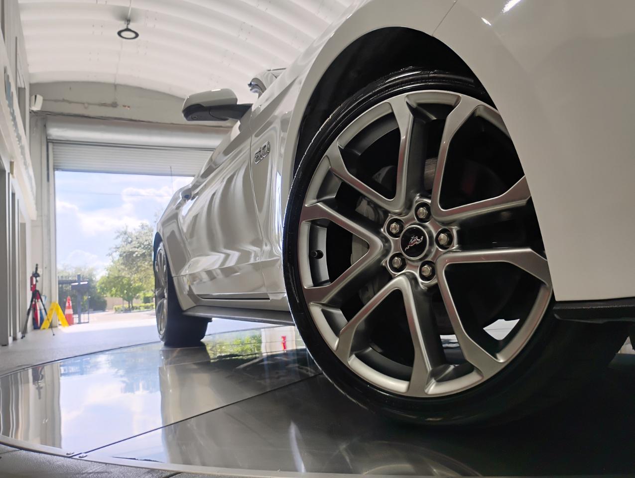 Ford Mustang GT convertible 2019