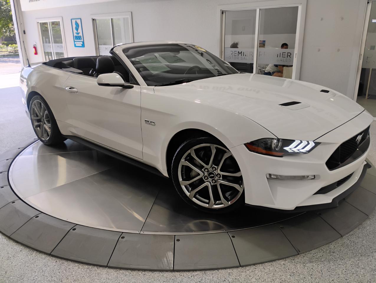 Ford Mustang GT convertible 2019