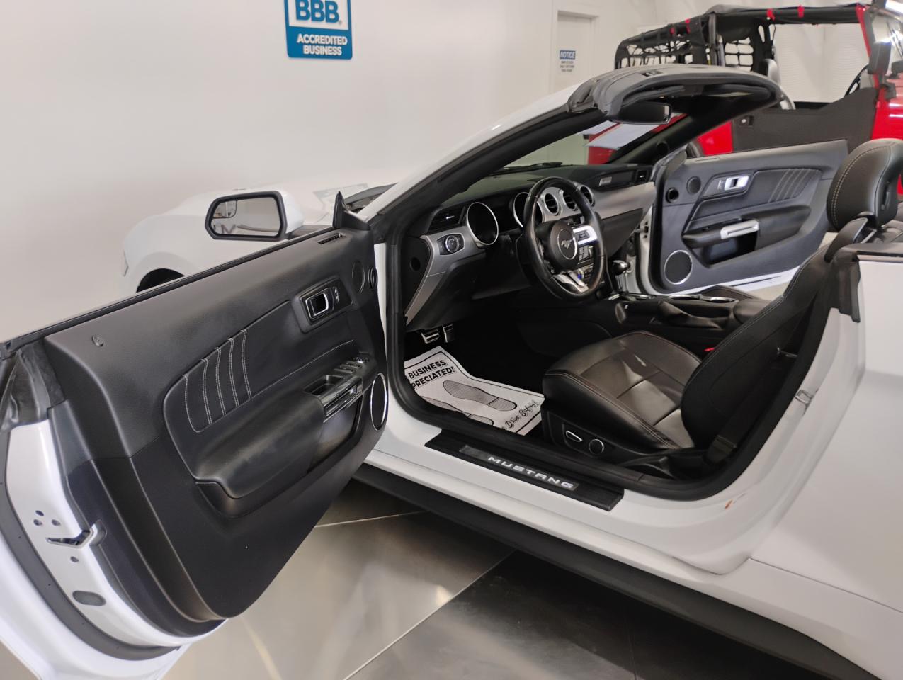 Ford Mustang GT convertible 2019