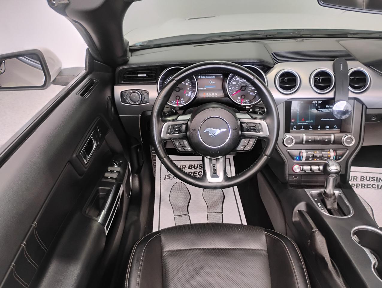 Ford Mustang GT convertible 2019