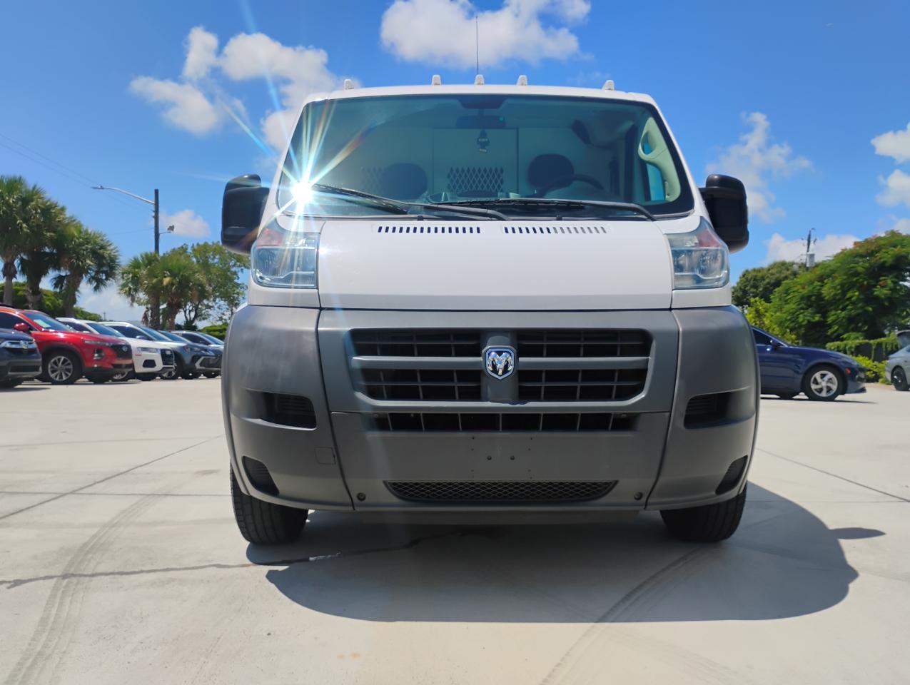 RAM Promaster 1500 Low Roof Tradesman 118-in. WB 2017