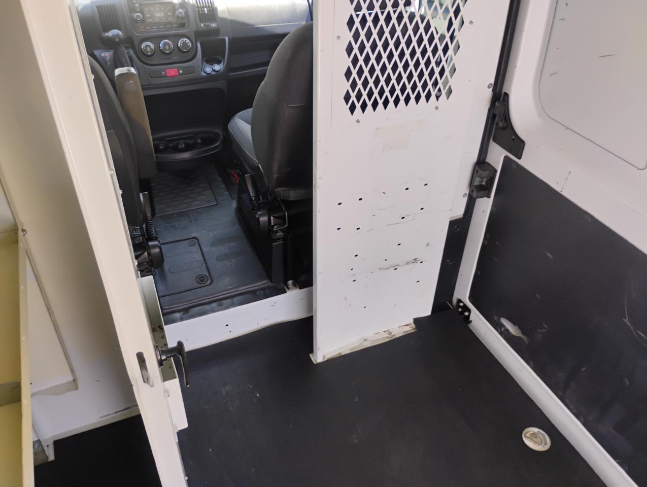 RAM Promaster 1500 Low Roof Tradesman 118-in. WB 2017