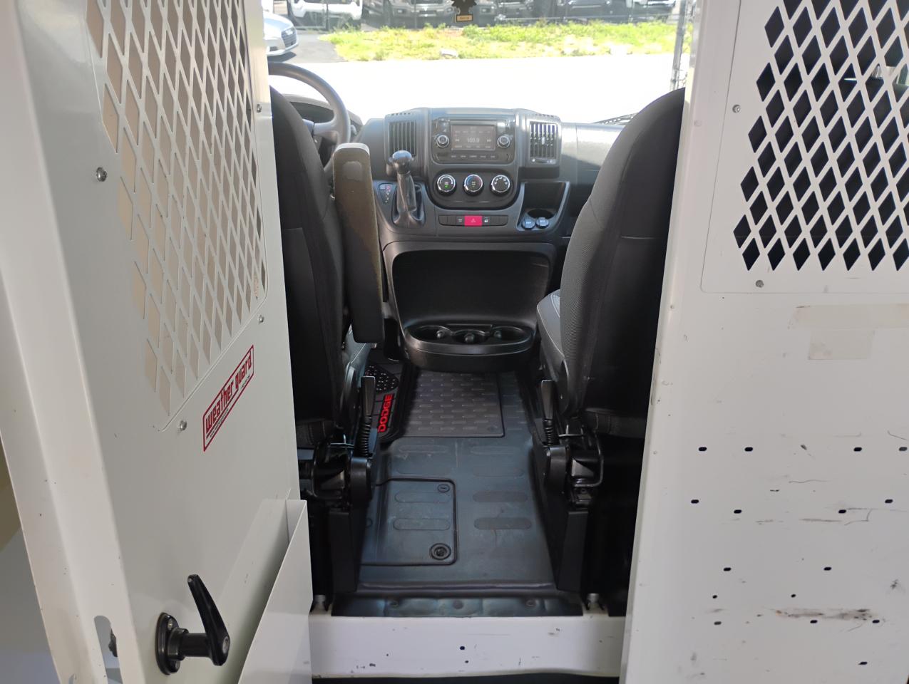 RAM Promaster 1500 Low Roof Tradesman 118-in. WB 2017