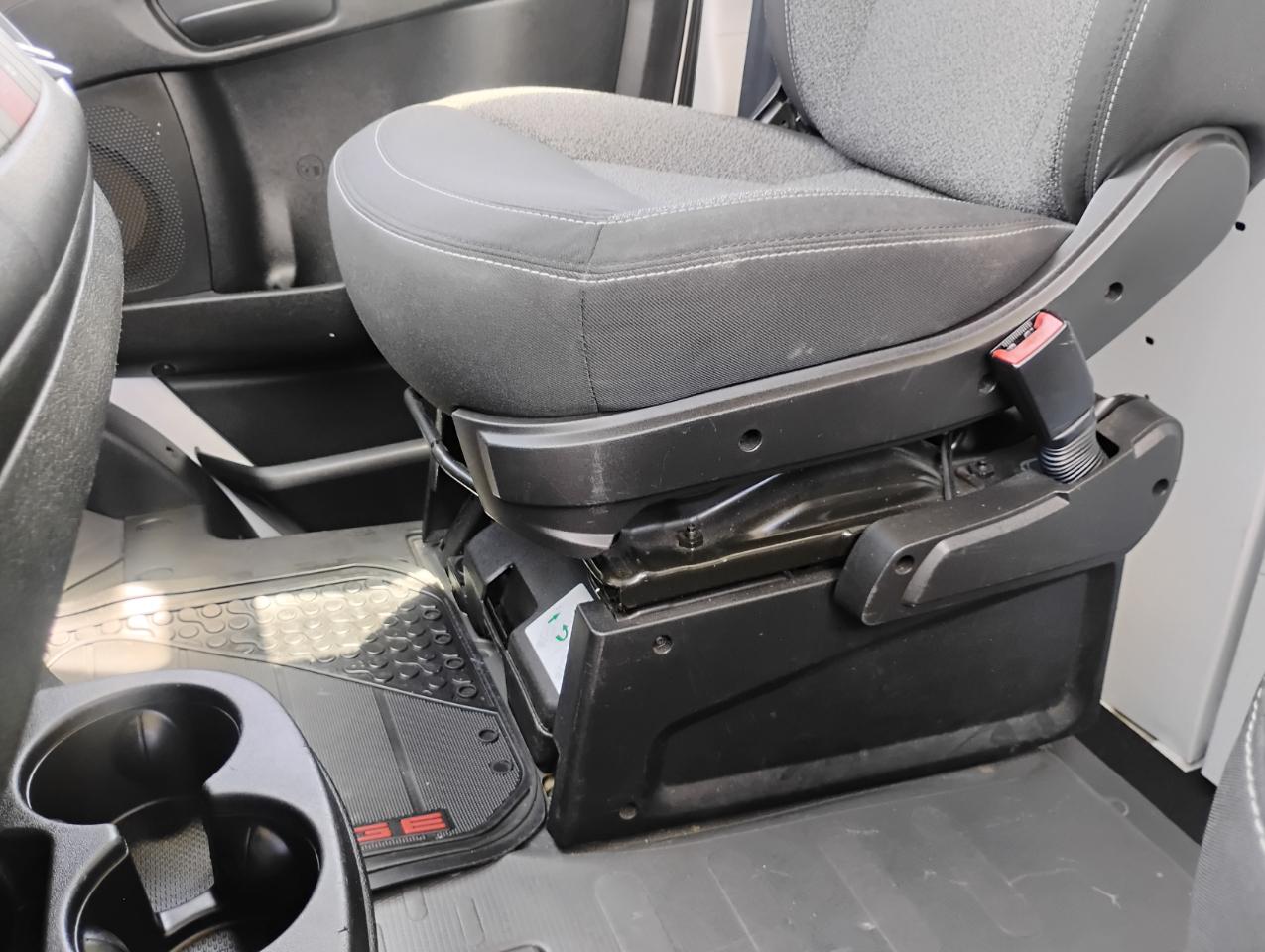 RAM Promaster 1500 Low Roof Tradesman 118-in. WB 2017